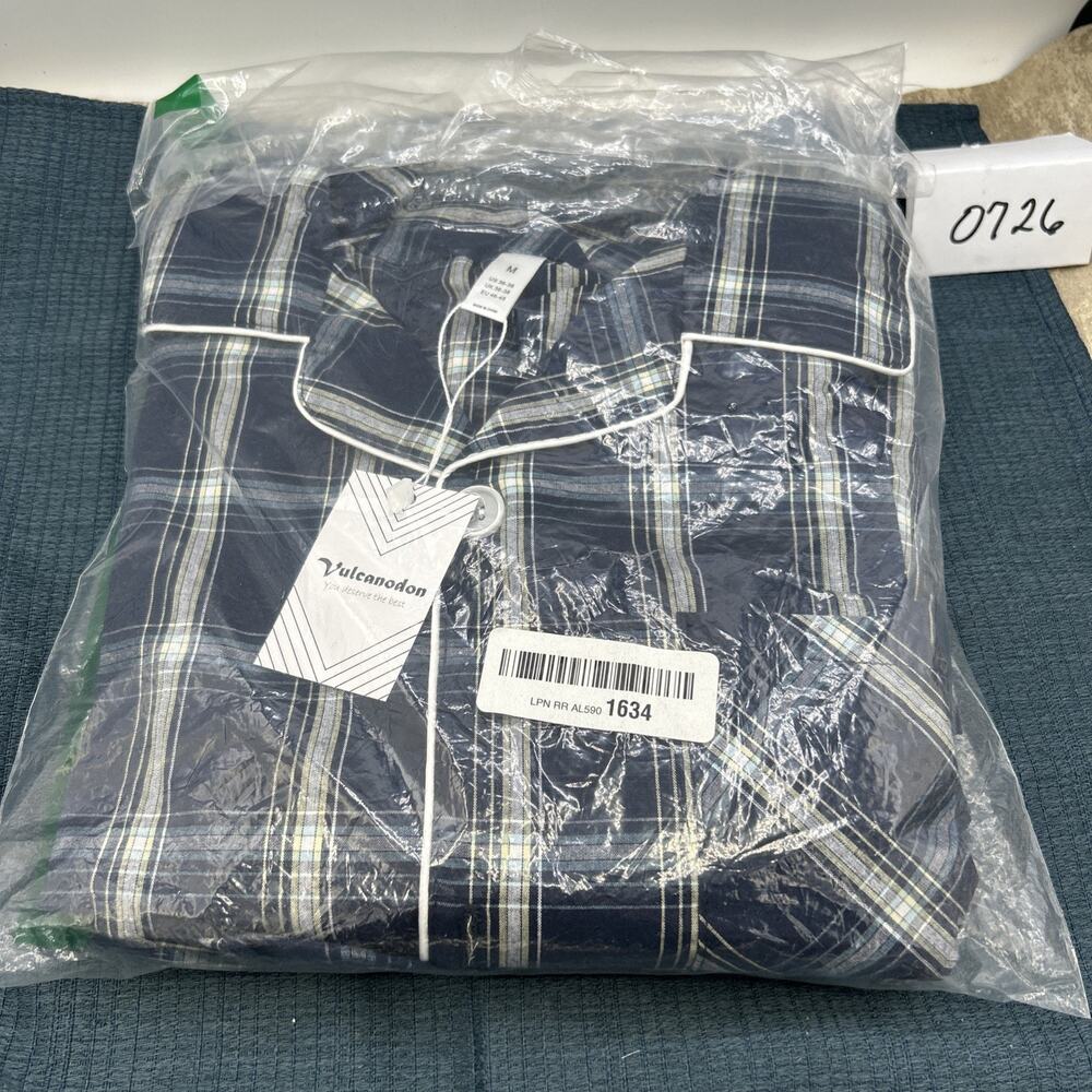 Vulcanodon Mens Cotton Pajama Top Button Down Medium, Dark Blue Plaid